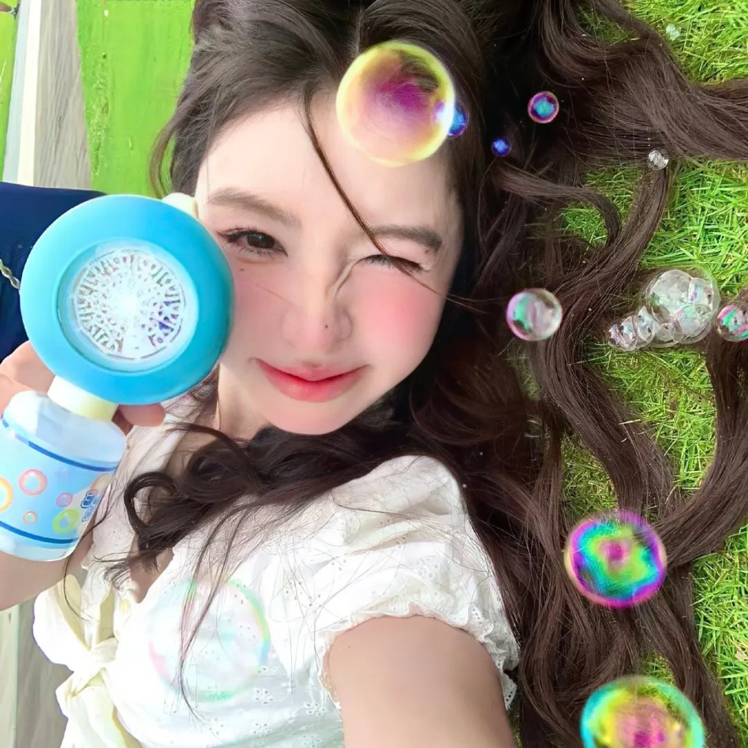 山茶花飘零
